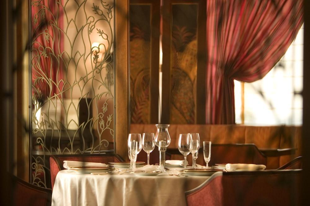 Royal Hotel Oran - Mgallery By Sofitel Exteriör bild